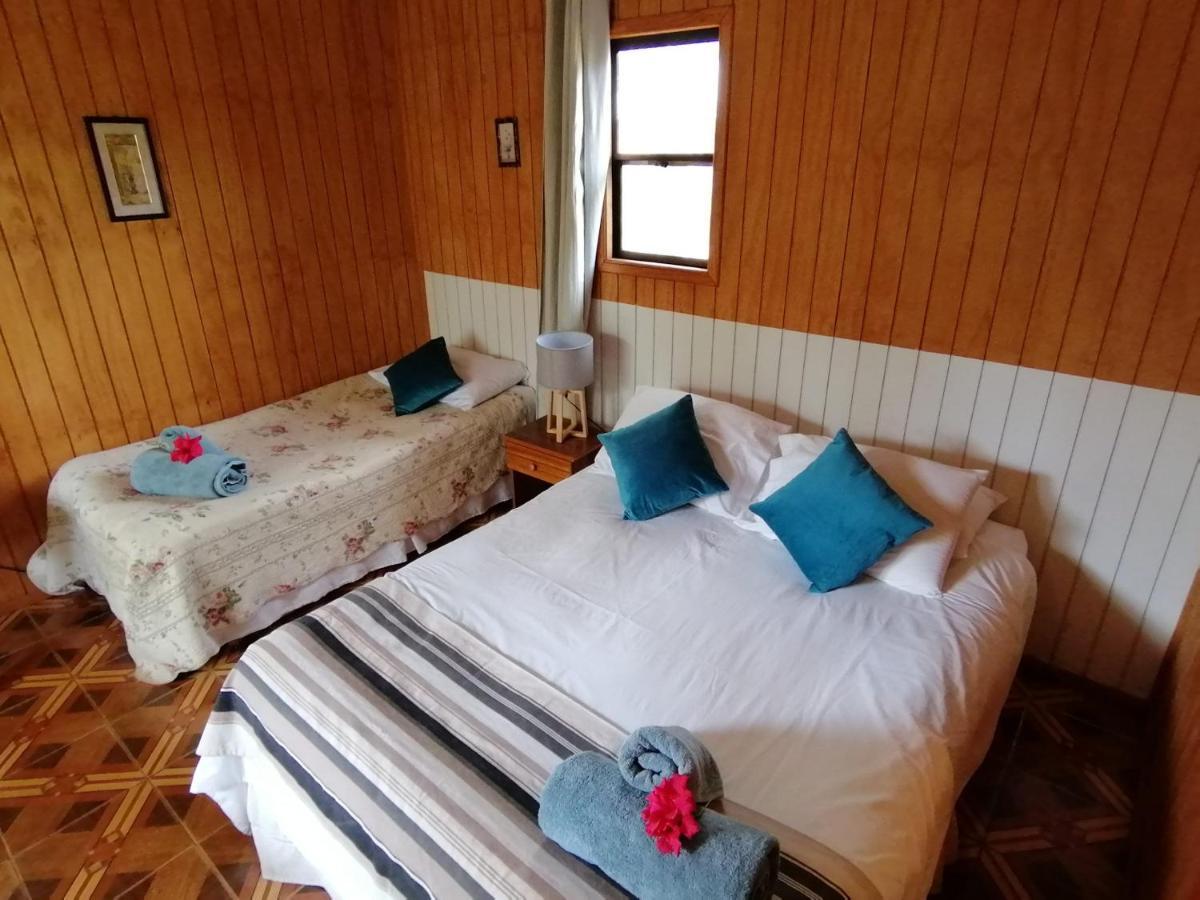 Tuava Lodge Hanga Roa Esterno foto