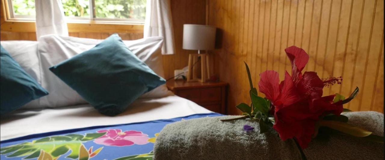 Tuava Lodge Hanga Roa Esterno foto