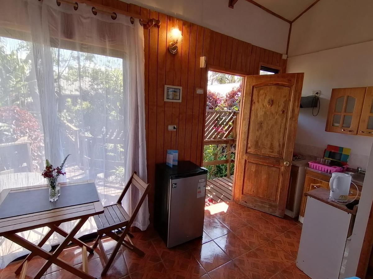 Tuava Lodge Hanga Roa Esterno foto