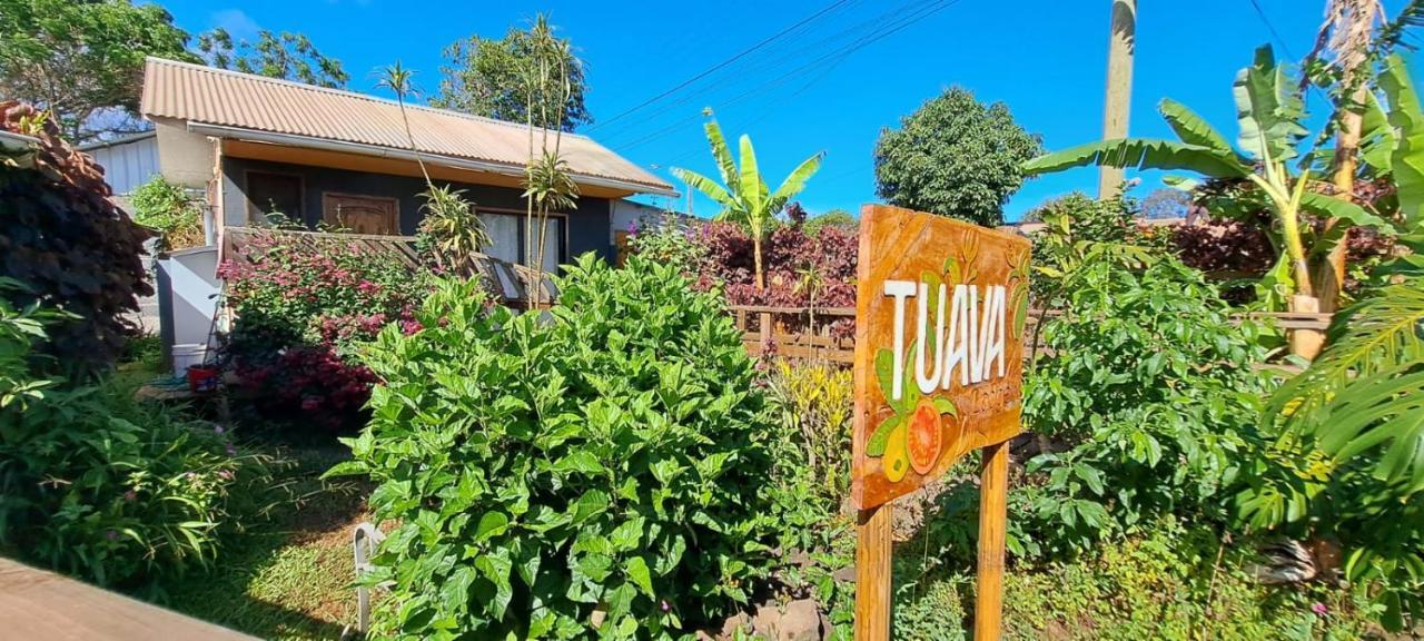 Tuava Lodge Hanga Roa Esterno foto